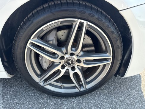 Used 2019 Mercedes-Benz E 450 4MATIC Sedan w/ Premium Package image 25