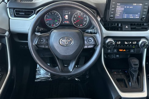 Used 2019 Toyota RAV4 XLE image 16