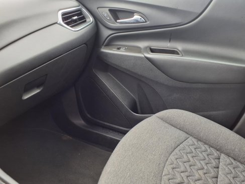 Used 2023 Chevrolet Equinox LT image 31
