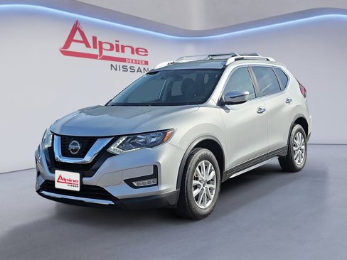 Used 2020 Nissan Rogue SV image 1