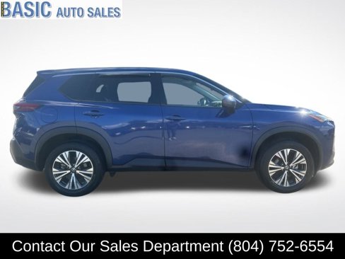 Used 2021 Nissan Rogue SV image 4