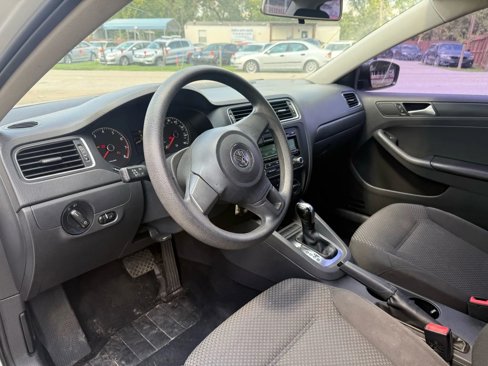 Used 2013 Volkswagen Jetta S image 13