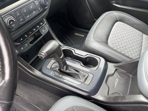 Used 2019 Chevrolet Colorado Z71 image 6