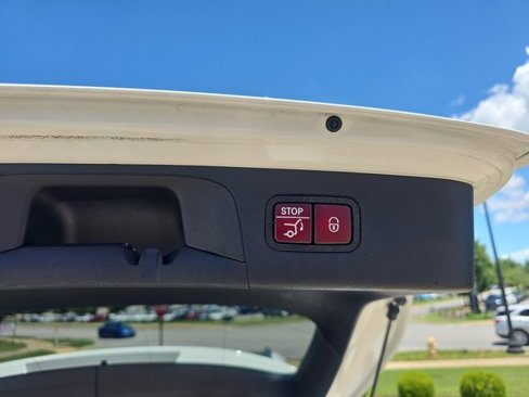 Certified 2022 Mercedes-Benz GLC 300 4MATIC image 29