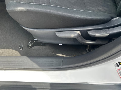 Used 2022 Nissan Kicks SV image 26