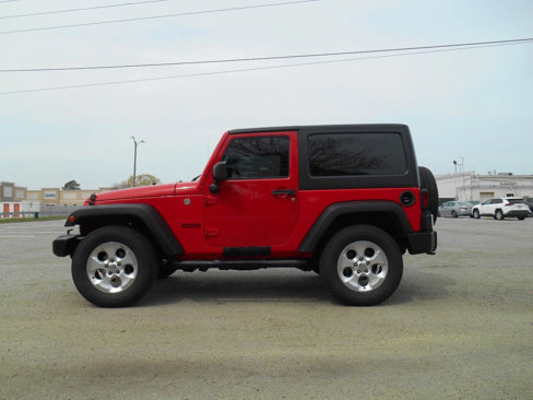 Used 2018 Jeep Wrangler Sport image 1