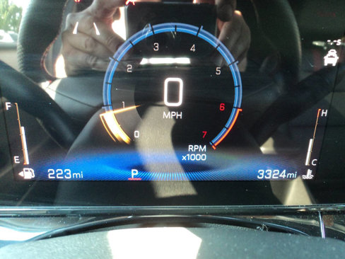 Used 2025 Chevrolet Trax RS w/ Sunroof Package image 12