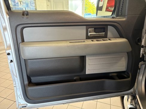 Used 2013 Ford F150 XLT w/ XLT Chrome Pkg image 14