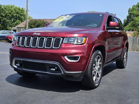 Used 2018 Jeep Grand Cherokee Limited image 19