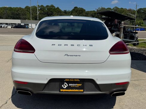 Used 2014 Porsche Panamera image 6