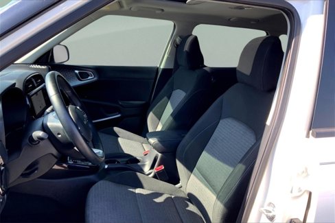 Used 2024 Kia Soul EX image 25