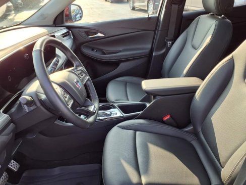 Used 2024 Buick Encore GX Sport Touring w/ Experience Buick Package image 9