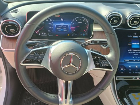 Used 2023 Mercedes-Benz C 300 4MATIC Sedan image 12