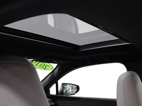Used 2019 Lexus UX 250h image 10