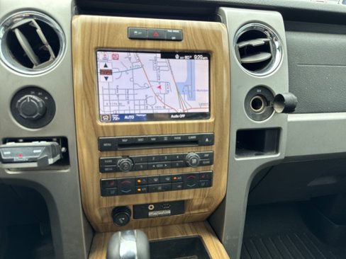 Used 2011 Ford F150 Lariat image 9