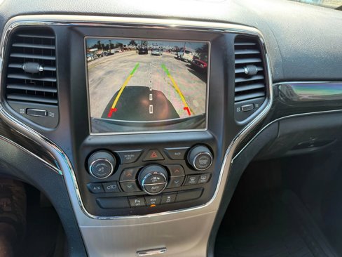 Used 2015 Jeep Grand Cherokee Overland image 24