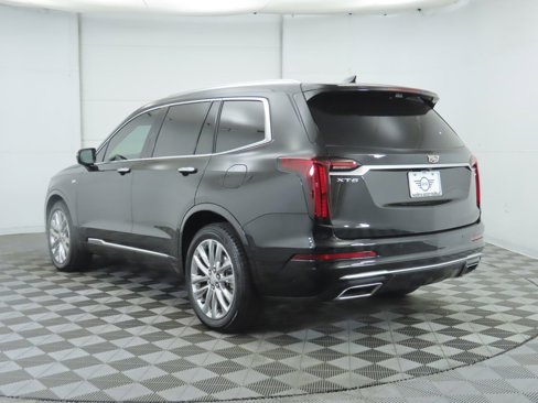 Used 2020 Cadillac XT6 Premium Luxury image 7