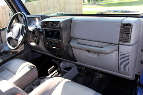 Used 1997 Jeep Wrangler SE image 27