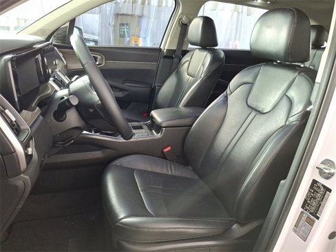 Used 2022 Kia Sorento S w/ Panoramic Sunroof Package image 15