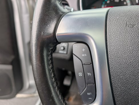 Used 2016 Chevrolet Traverse LT w/ Style and Technology Package image 12