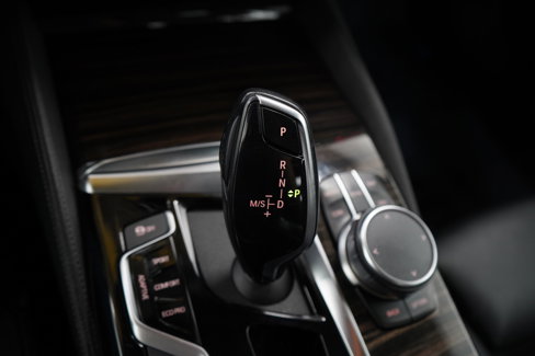 Used 2019 BMW M550i xDrive w/ Premium Package 2 image 23