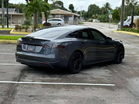 Used 2016 Tesla Model S 70 image 5