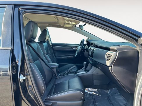 Used 2016 Toyota Corolla S Premium image 10