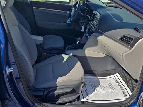 Used 2020 Hyundai Elantra SE image 24