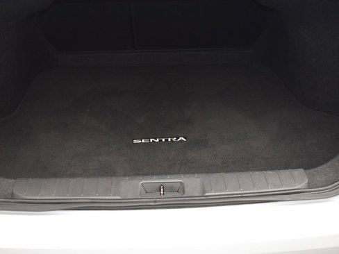 Used 2024 Nissan Sentra SV image 15