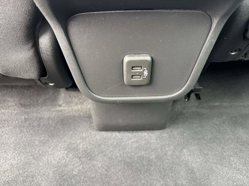 Used 2020 Chevrolet Equinox LS image 10
