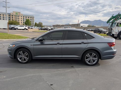 Used 2019 Volkswagen Jetta R-Line image 2