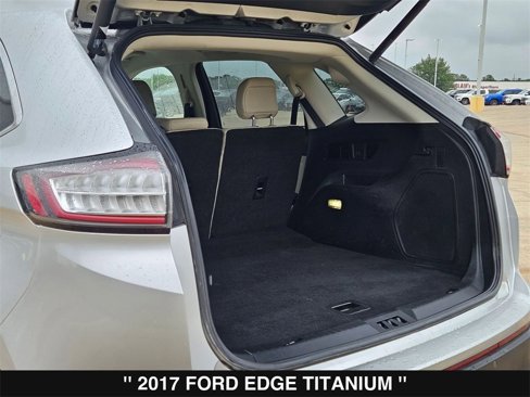 Used 2017 Ford Edge Titanium image 34