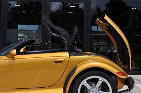 Used 2002 Chrysler Prowler image 20