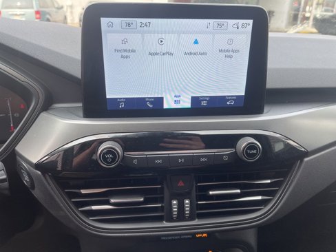 Used 2025 Ford Escape Active image 16