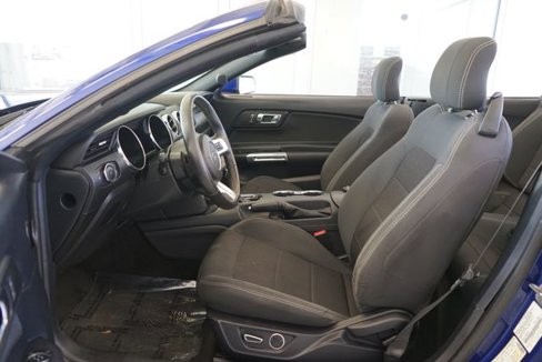 Used 2015 Ford Mustang Convertible w/ Equipment Group 051A image 19
