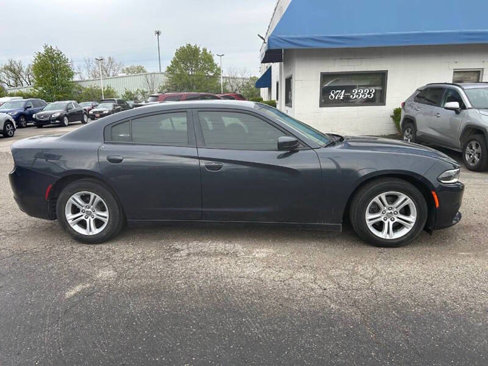 Used 2017 Dodge Charger SE w/ Popular Equipment Group image 7