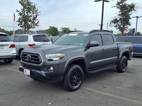 Certified 2022 Toyota Tacoma SR5 image 1