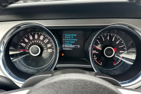 Used 2014 Ford Mustang Premium image 21