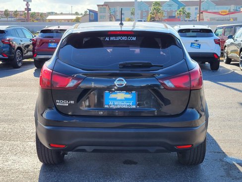 Used 2019 Nissan Rogue Sport S image 4