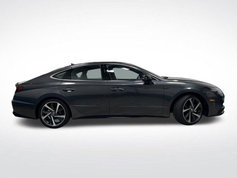 Used 2023 Hyundai Sonata SEL Plus w/ Preferred Accessory Package image 2