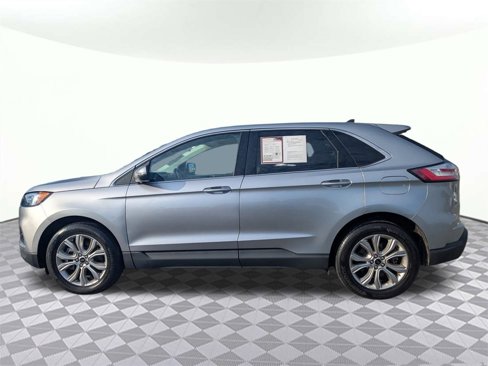 Used 2023 Ford Edge Titanium image 6