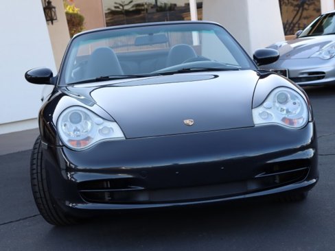 Used 2004 Porsche 911 Carrera image 2