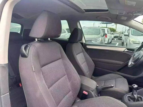 Used 2013 Volkswagen Golf 2-Door image 23