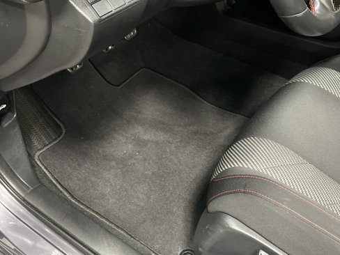 Used 2018 Honda Civic Si image 17