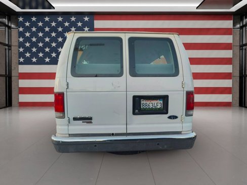 Used 2007 Ford E-350 and Econoline 350 XLT image 8