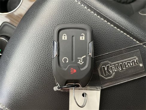 Used 2018 GMC Acadia SLE image 32