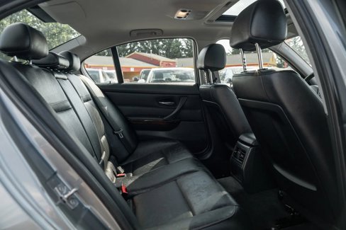 Used 2011 BMW 328i xDrive Sedan w/ Premium Pkg image 10