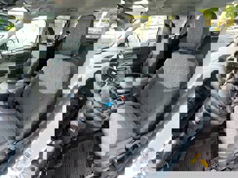 New 2025 Ford Maverick XLT image 9