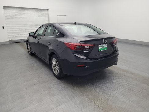 Used 2016 MAZDA MAZDA3 i Grand Touring image 5