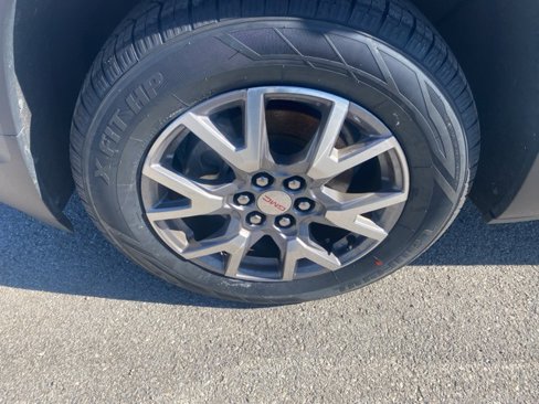 Used 2020 GMC Acadia SLT image 10